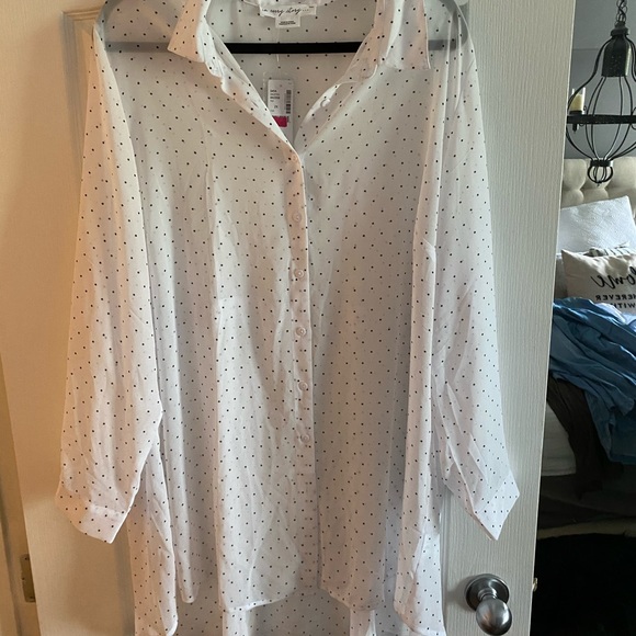 Polka Dot Tunic Blouse - Picture 1 of 2